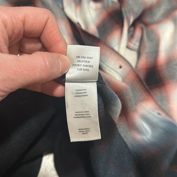Rails Hunter Button Up- XS - Picture 10 of 11